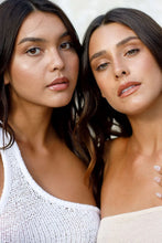 Load image into Gallery viewer, Vani-T Beauty Sponge - Makeup Applicator (With Cup)