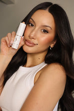 Load image into Gallery viewer, Vani-T Glow Filter HD Sheer Foundation