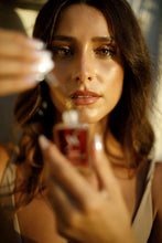 Load image into Gallery viewer, Vani-T Glow+ Self Tan Drops 30ML