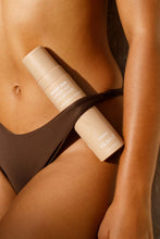 Load image into Gallery viewer, Vani-T Liquid Sun Express Self Tan Mousse - Medium (Chocolate Base) 200ML