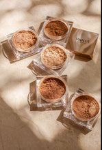 Load image into Gallery viewer, Vani-T Mineral Foundation
