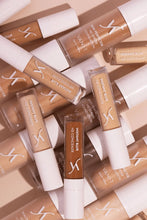 Load image into Gallery viewer, Vani-T Instant Blur HD Concealer Shade- C36
